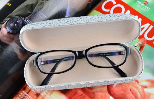 厂家批发 订做近视眼镜盒 老花镜盒批发 直销龙爪纹眼镜盒印.